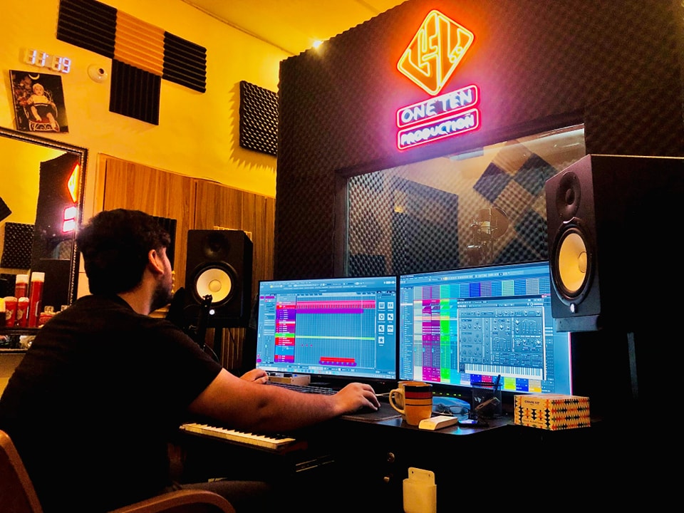 Mixing and mastering session